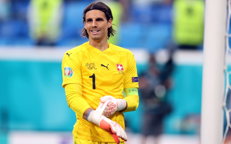 外媒:国米门将索默将在周一下午举行发布会,宣布退出瑞士国家队